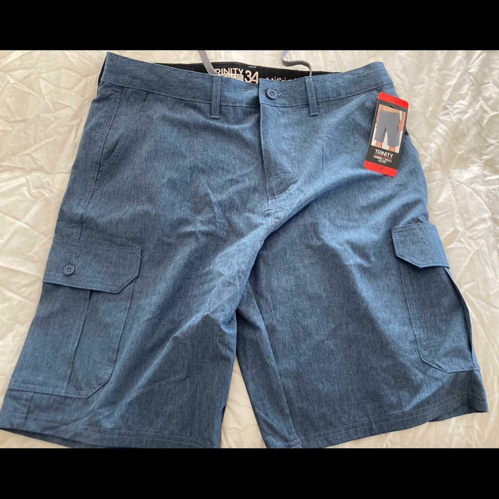 Men’s Trinity Hybrid shorts 34 waist, new